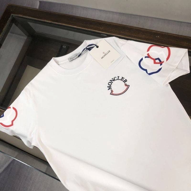 Moncler T-Shirts Timeless 143150