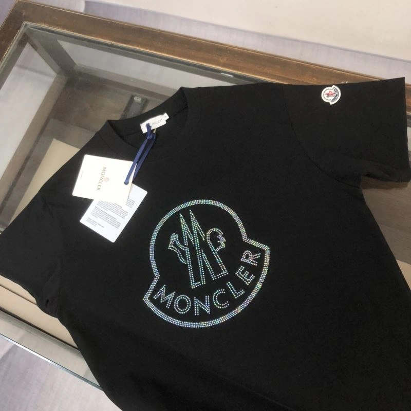 Moncler T-Shirts Sporty 143147