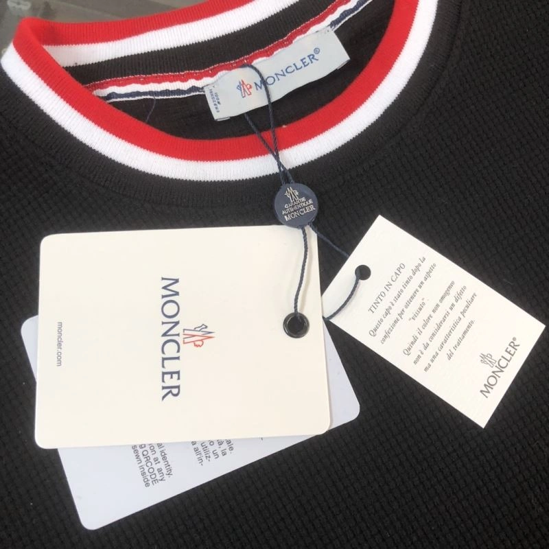 Moncler T-Shirts Classic 143144