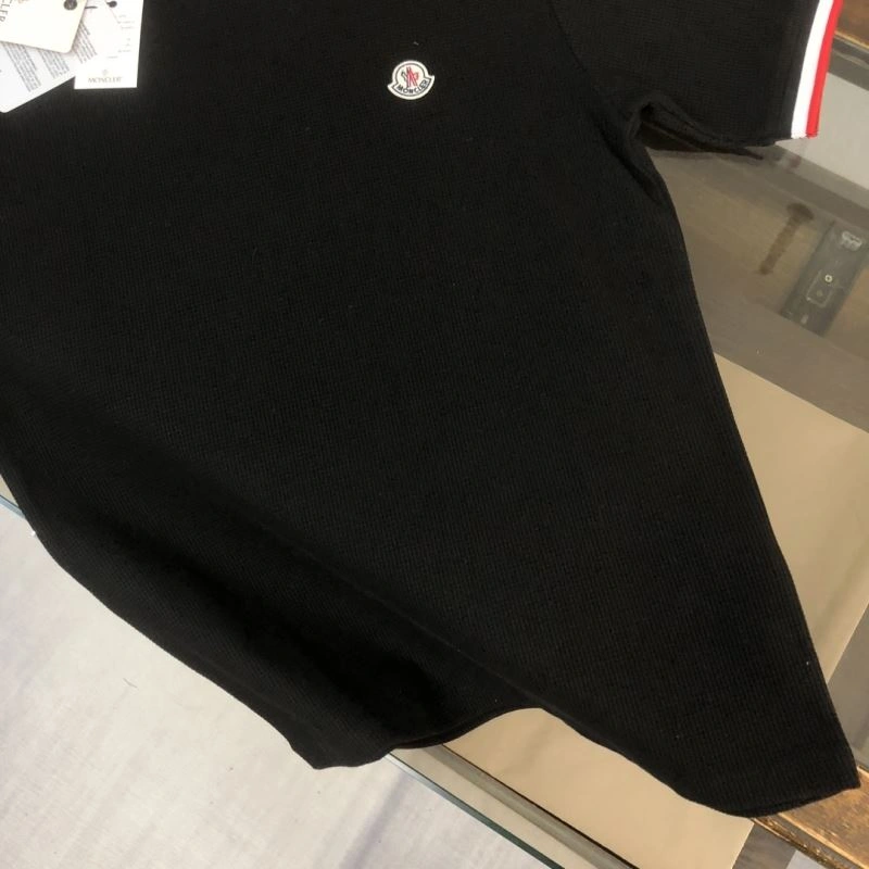Moncler T-Shirts Classic 143144