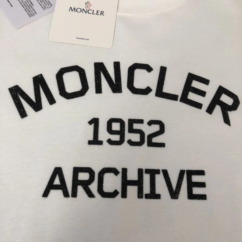 StreetReady Moncler T-Shirts 143140