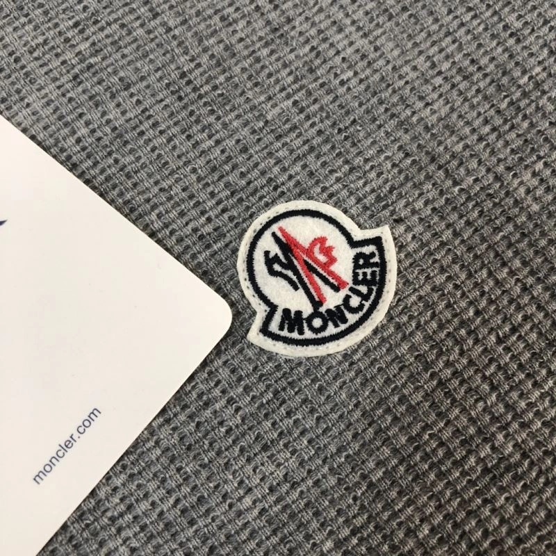 Reliable Moncler T-Shirts 143132