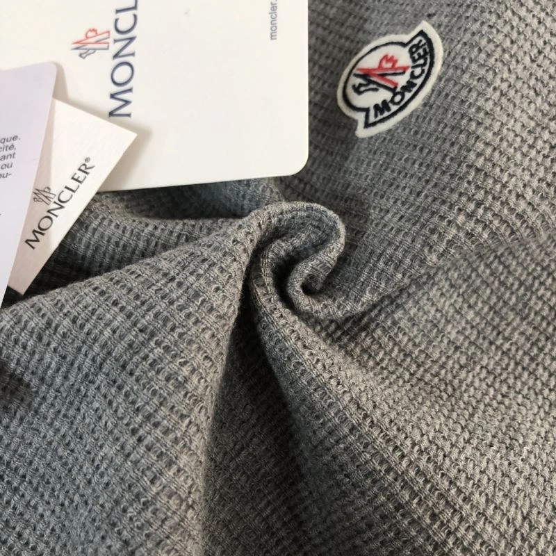 Reliable Moncler T-Shirts 143132