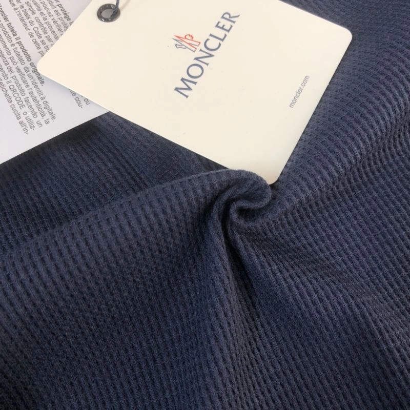 Moncler T-Shirts Thermal 143123