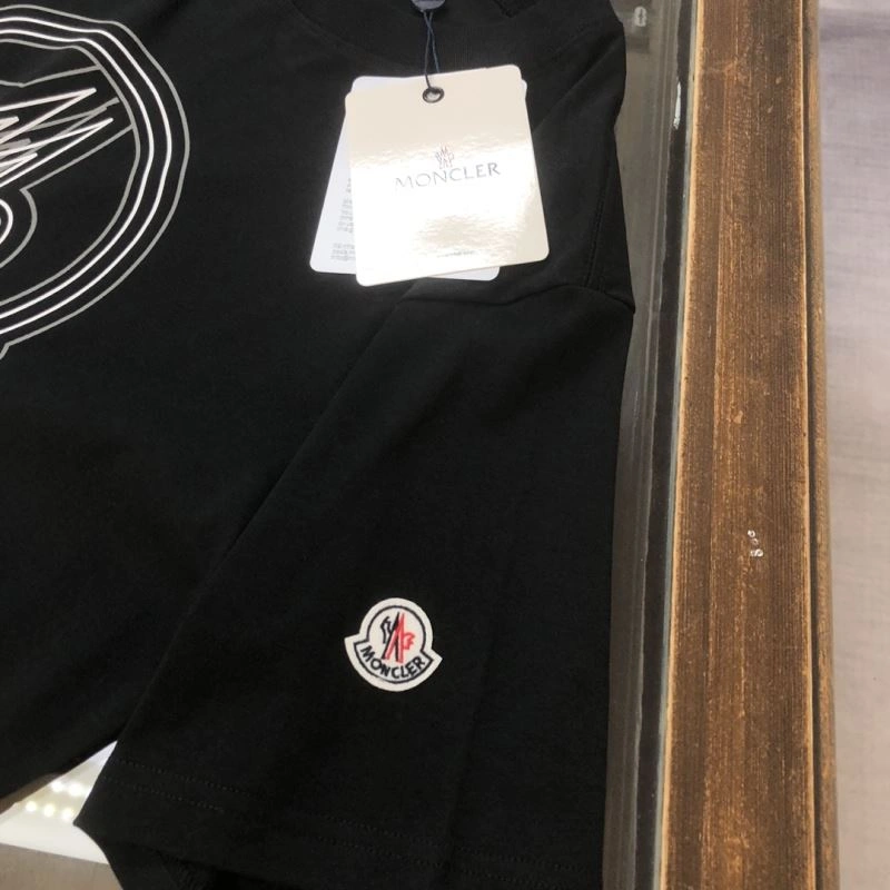 EasyMatch Moncler T-Shirts 143128