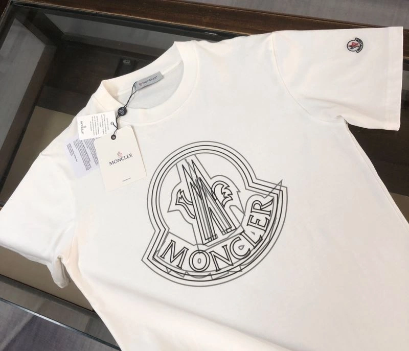 GoodFit Moncler T-Shirts 143131