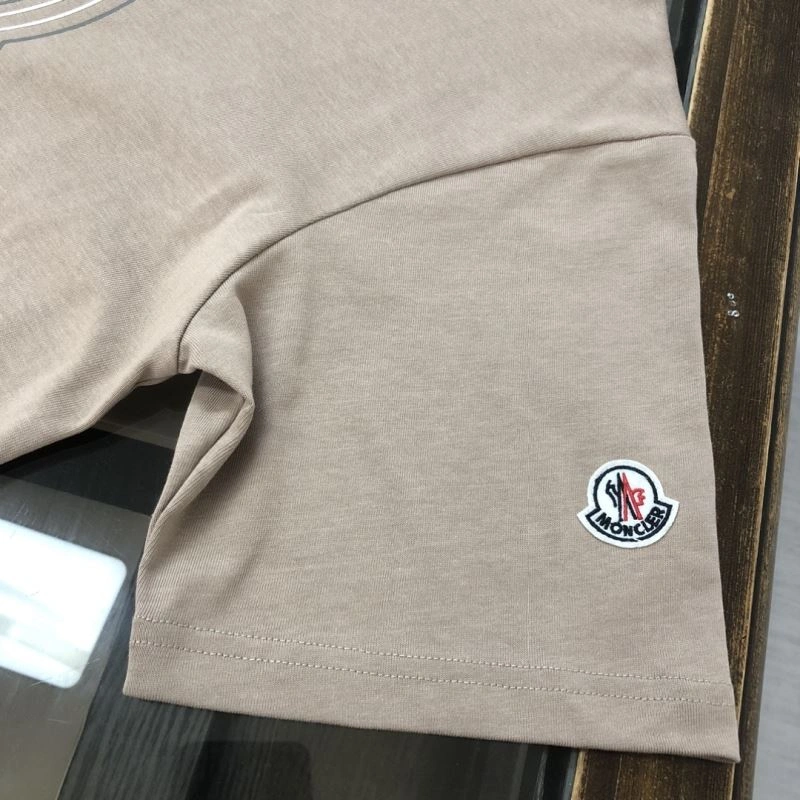 MoistureWicking Moncler T-Shirts 143126