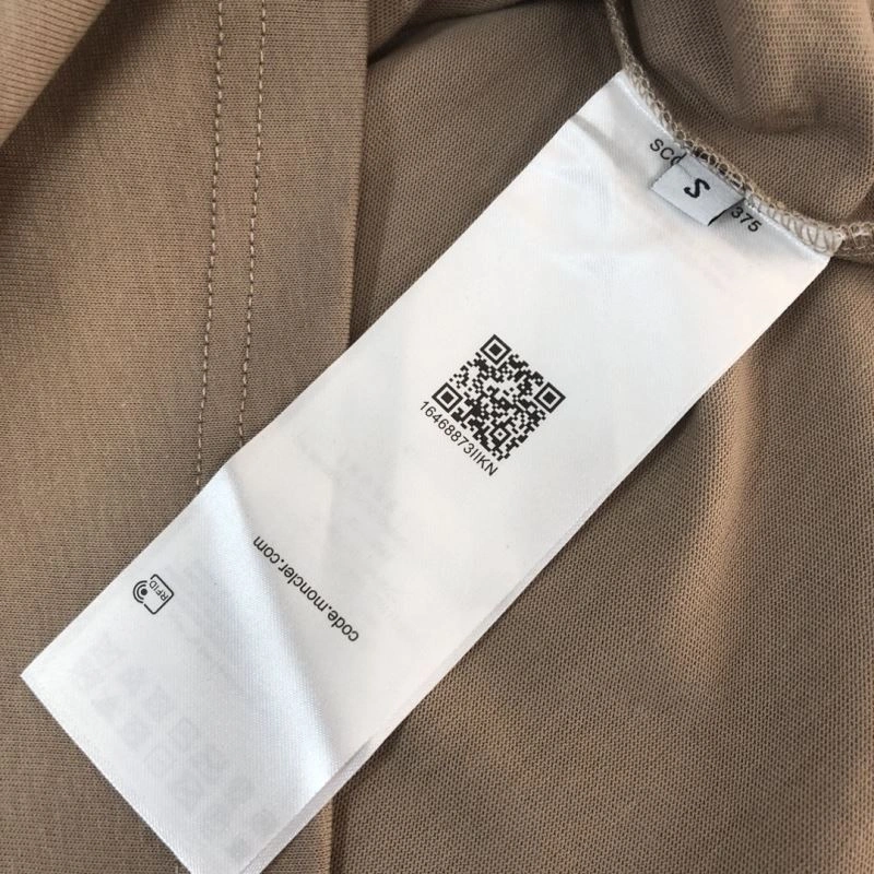 MoistureWicking Moncler T-Shirts 143126