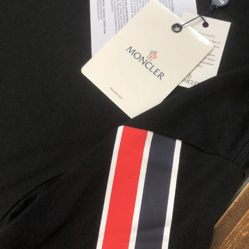 Moncler T-Shirts OdorResistant 143130