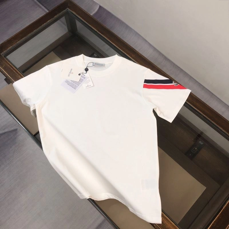 Timeless Moncler T-Shirts 143127