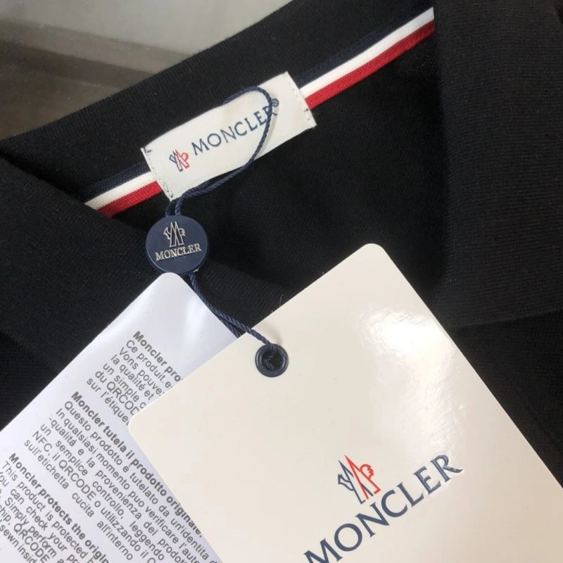 Moncler T-Shirts OdorResistant 143117
