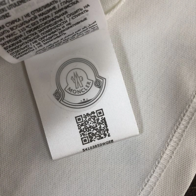 Trendsetting Moncler T-Shirts 143124
