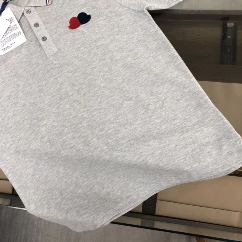 Sporty Moncler T-Shirts 143110