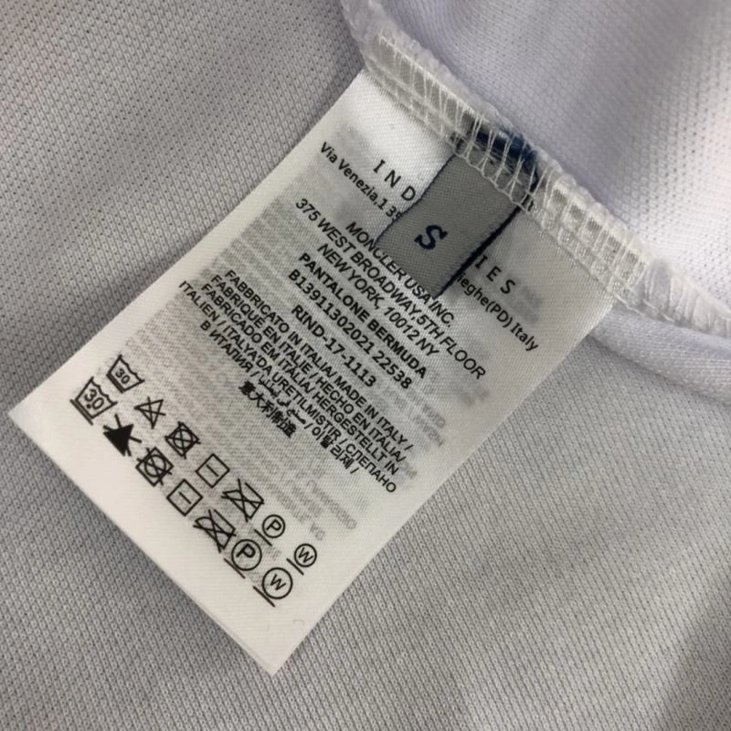 Moncler T-Shirts EasyMatch 143111