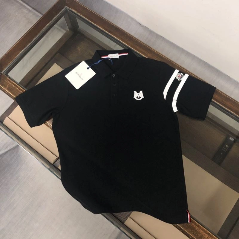 Moncler T-Shirts FashionForward 143112