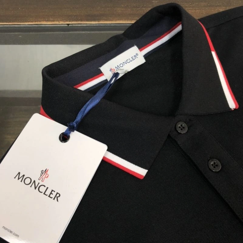 Bold Moncler T-Shirts 143106