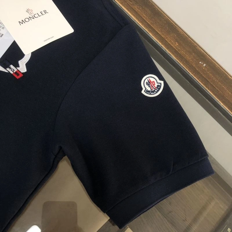 MoistureWicking Moncler T-Shirts 143104