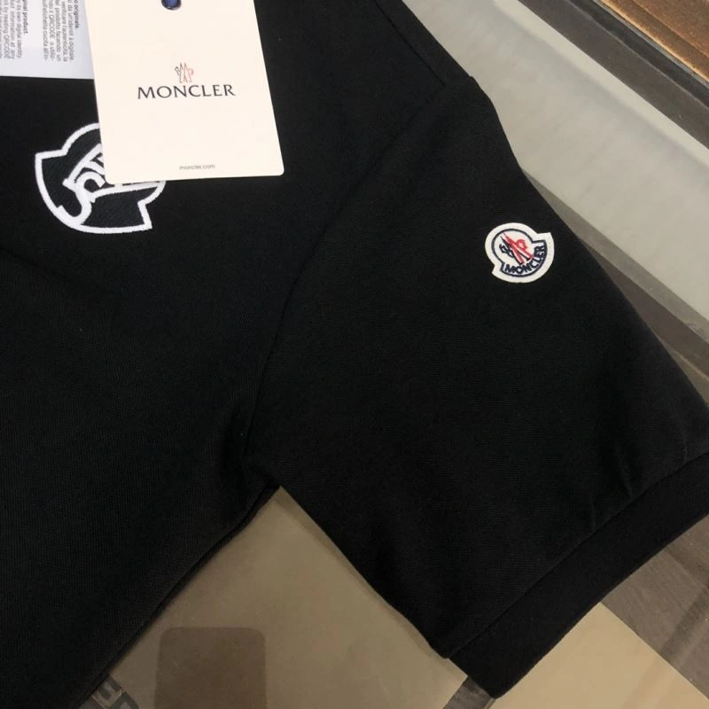 Moncler T-Shirts TechFriendly 143103