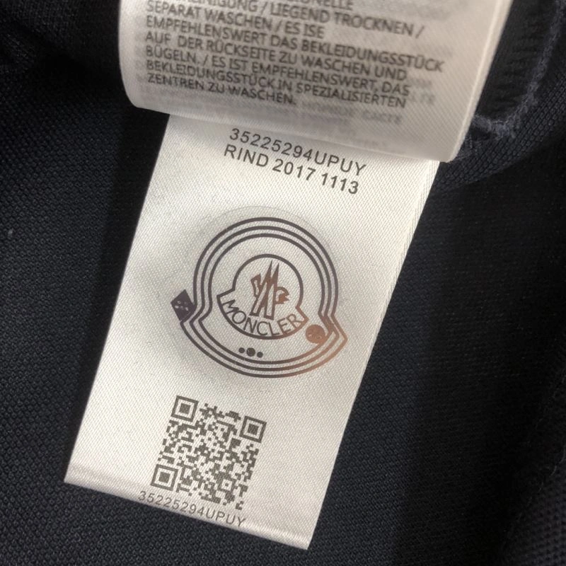 Moncler T-Shirts SmartChoice 143101