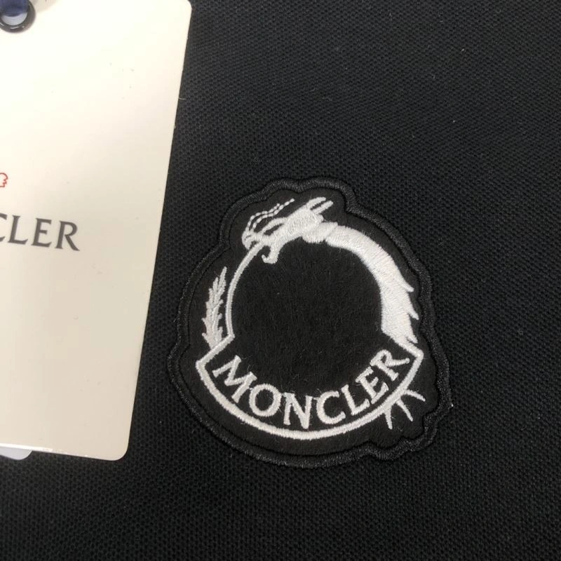 Comfortable Moncler T-Shirts 143105
