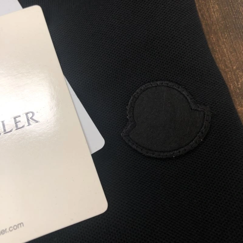 Durable Moncler T-Shirts 143094
