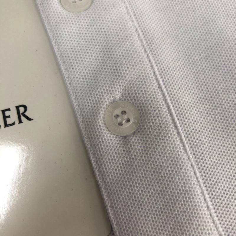 Moncler T-Shirts GoodFit 143093