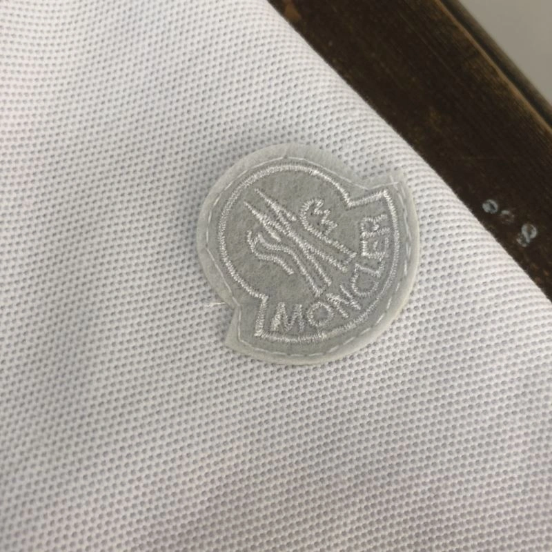 Moncler T-Shirts GoodFit 143093