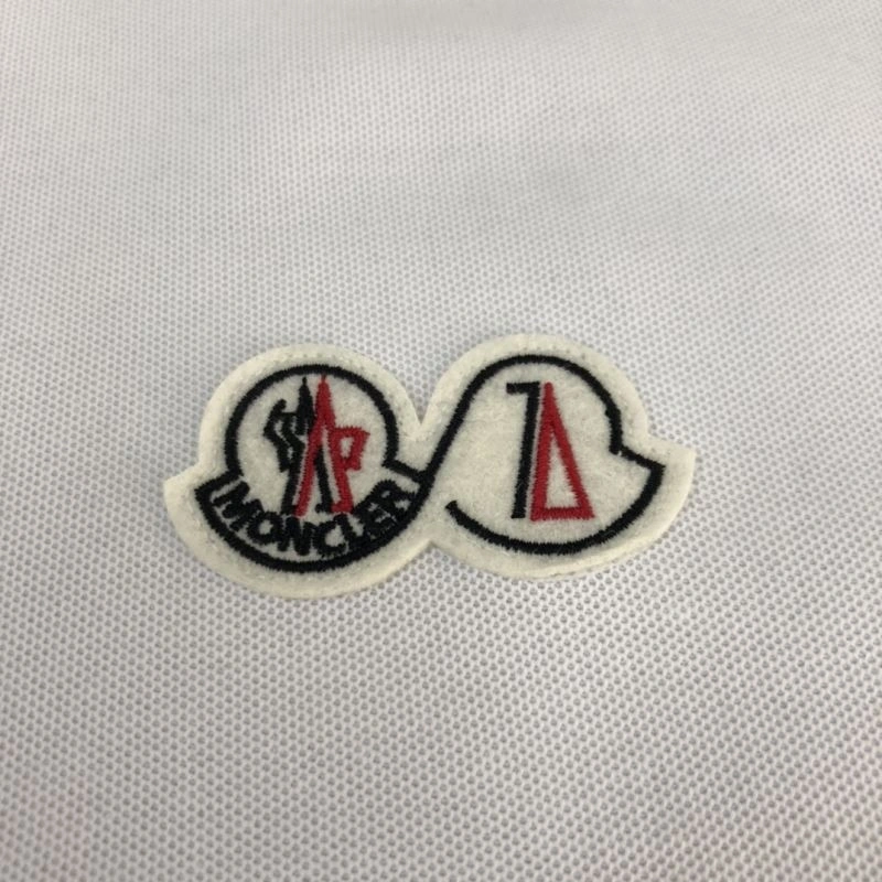 Moncler T-Shirts Refined 143085