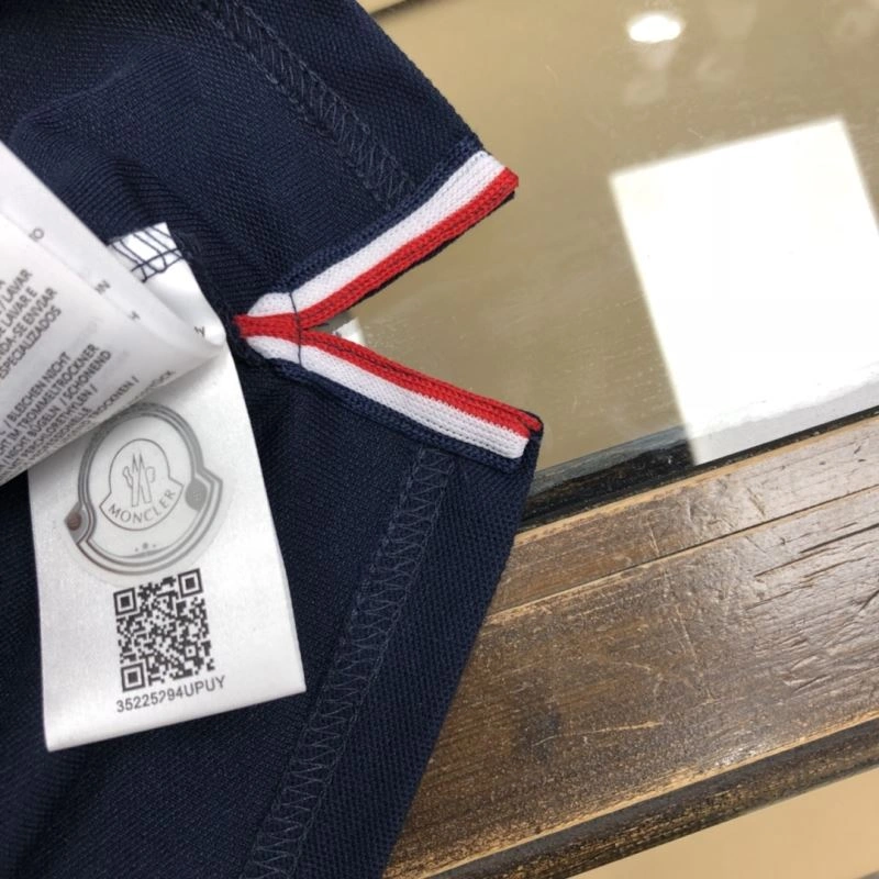 Moncler T-Shirts Tailored 143081