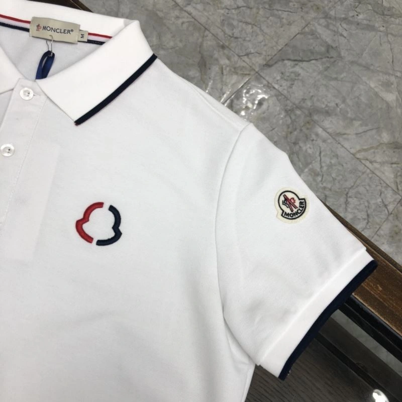 Moncler T-Shirts Breathable 143091