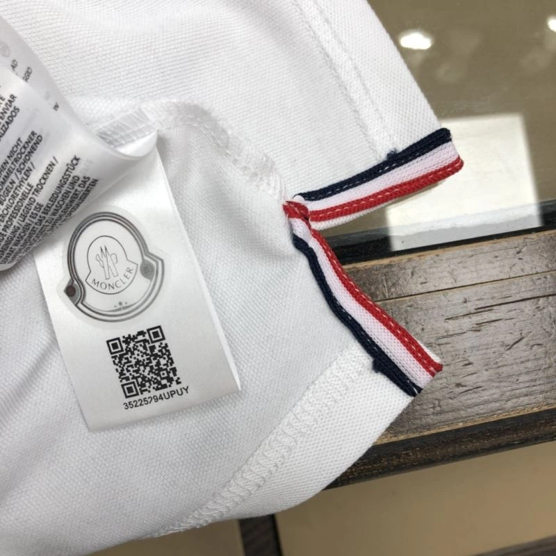 Moncler T-Shirts Breathable 143091