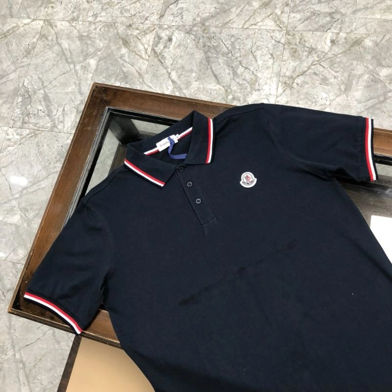 Moncler T-Shirts Timeless 143082