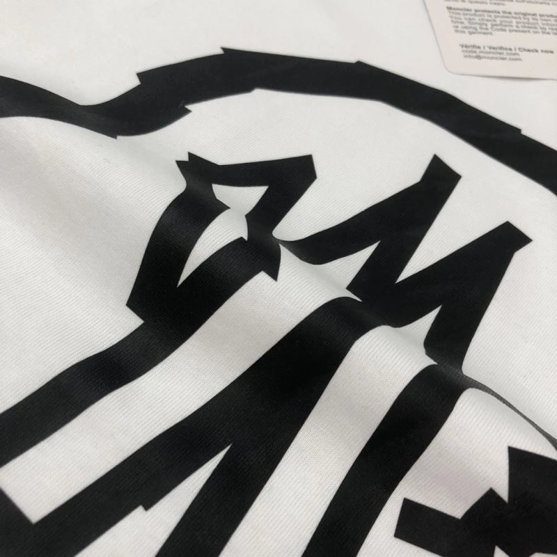 Stylish Moncler T-Shirts 143079