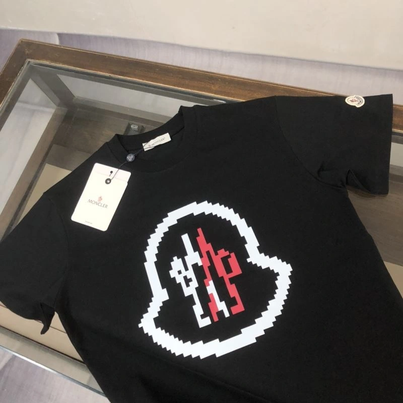 Moncler T-Shirts Minimalist 143080