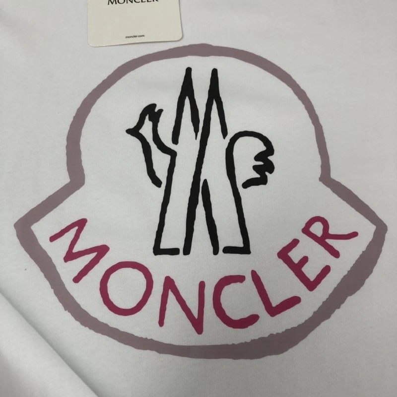 Fashionable Moncler T-Shirts 143071