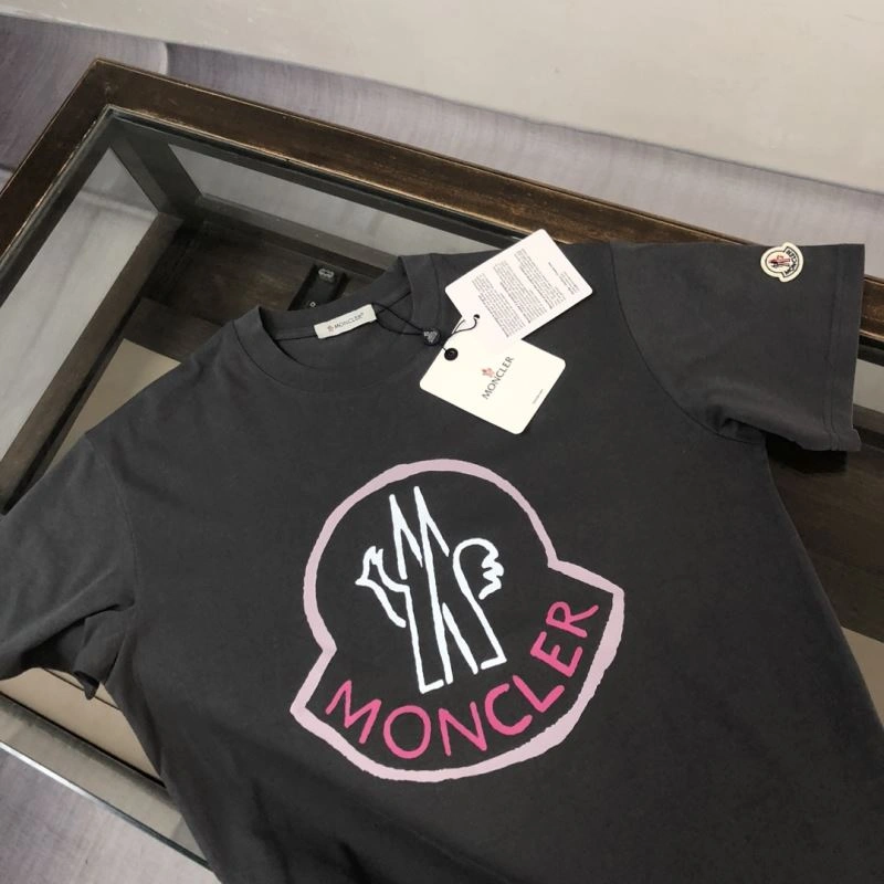 Soft Moncler T-Shirts 143074