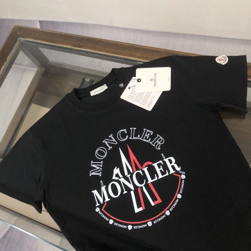 SmoothTexture Moncler T-Shirts 143083