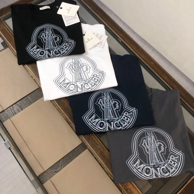 AllSeason Moncler T-Shirts 143097