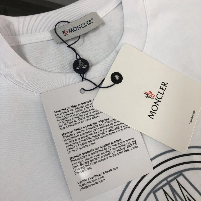 AllSeason Moncler T-Shirts 143097