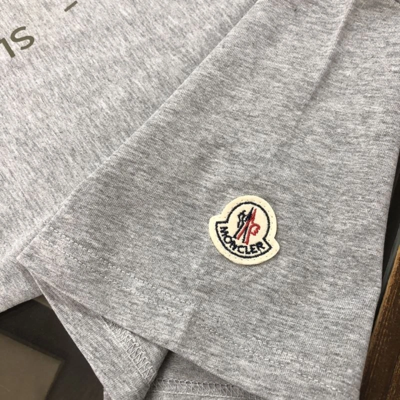 Moncler T-Shirts Efficient 143073