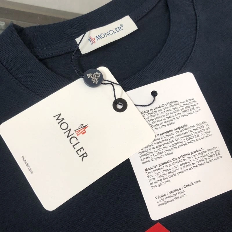 Moncler T-Shirts WellDesigned 143069