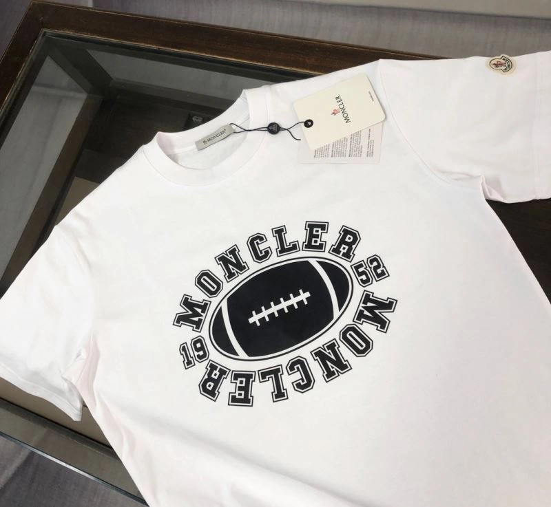 Stretchable Moncler T-Shirts 143060