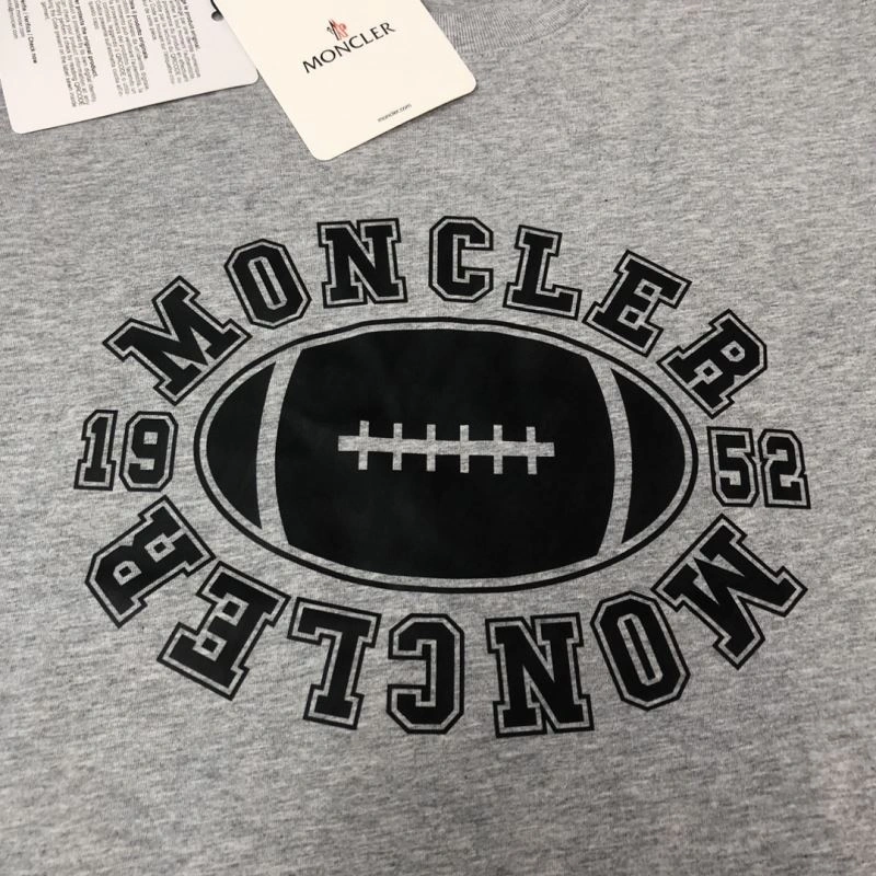 FlexibleFit Moncler T-Shirts 143059