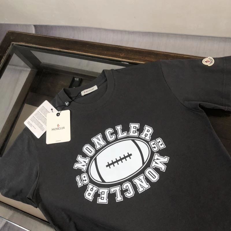 MoistureWicking Moncler T-Shirts 143058