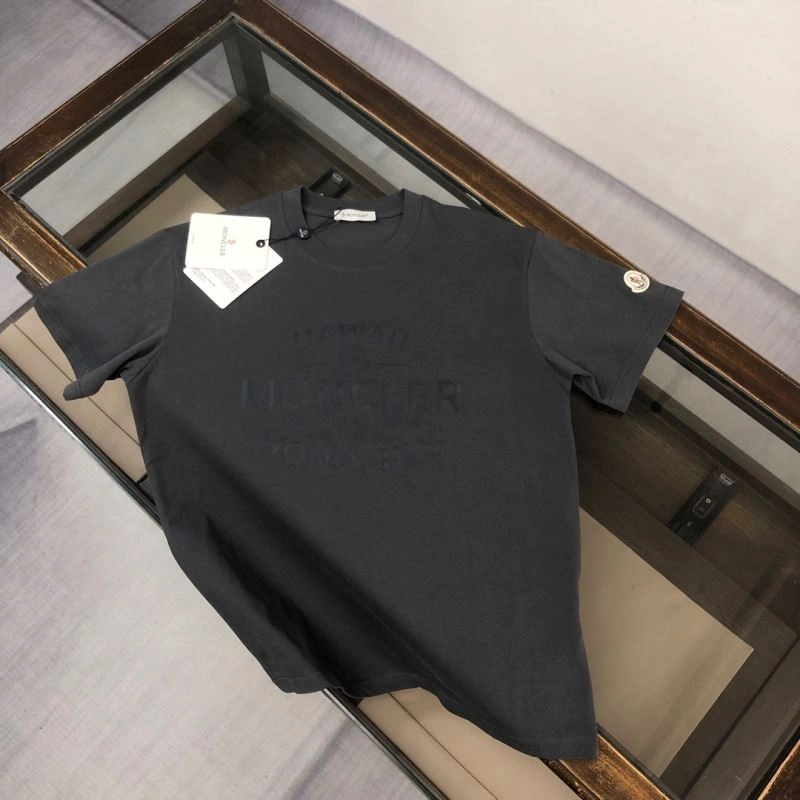 Moncler T-Shirts SmoothTexture 143054