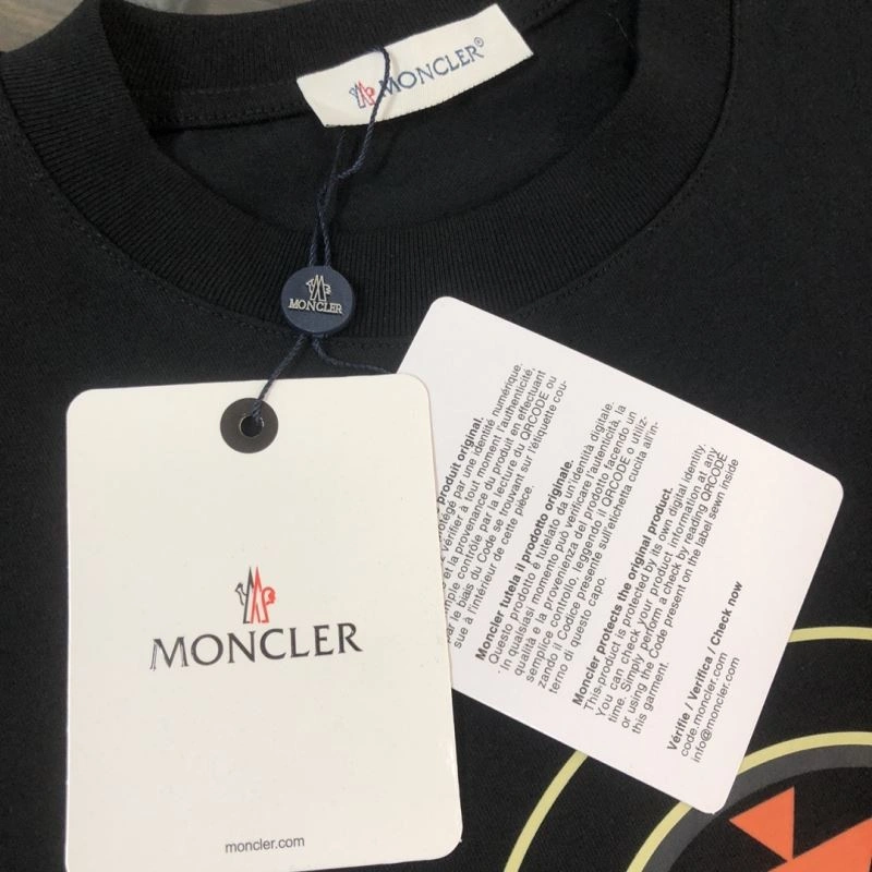 Moncler T-Shirts BestValue 143050