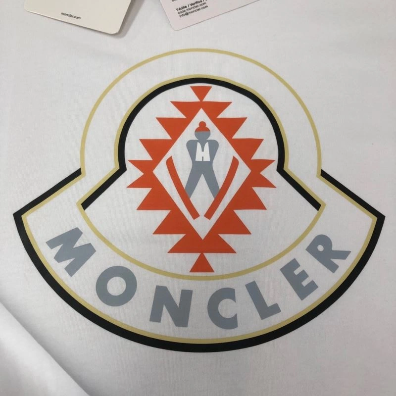 Moncler T-Shirts ModernLook 143048