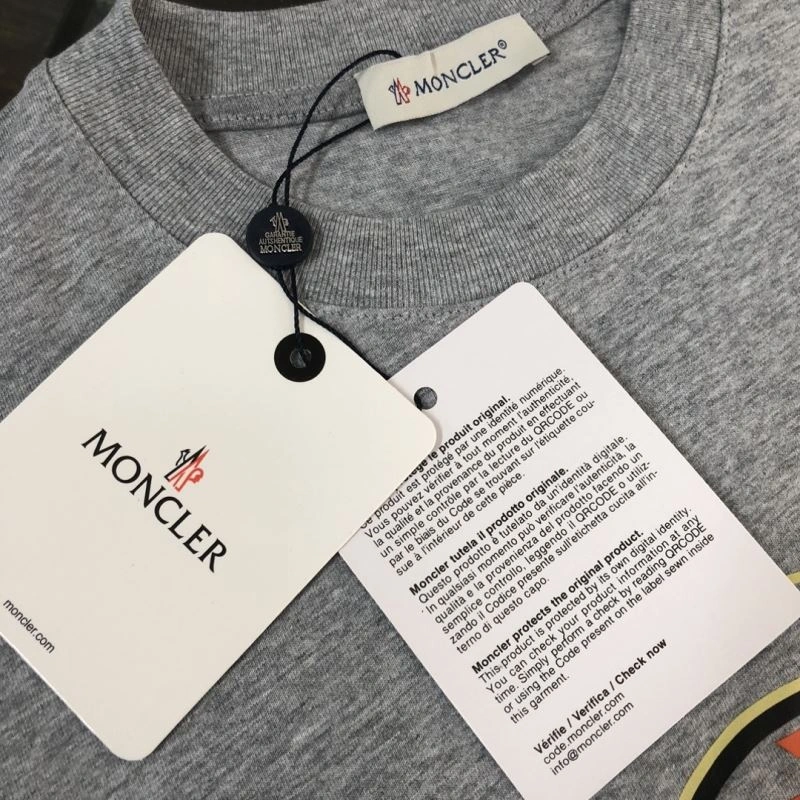 Durable Moncler T-Shirts 143049