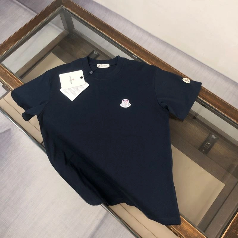 Classic Moncler T-Shirts 143041