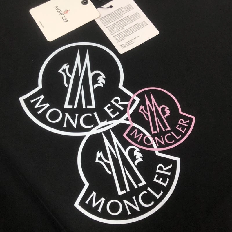 Attractive Moncler T-Shirts 143039
